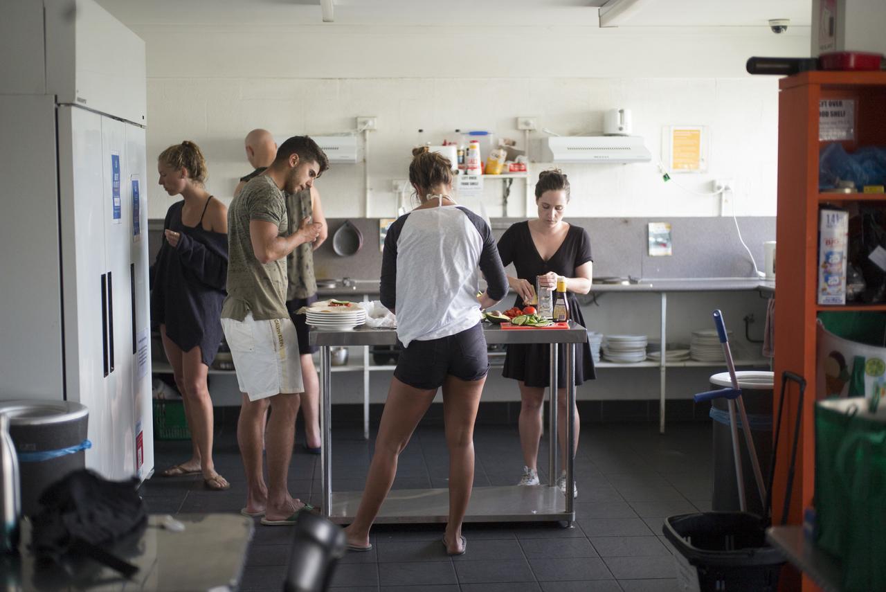 Surfers Paradise Yha Southport Екстериор снимка