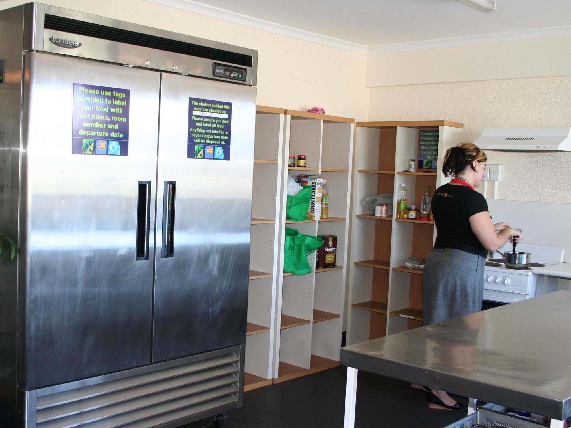 Surfers Paradise Yha Southport Екстериор снимка